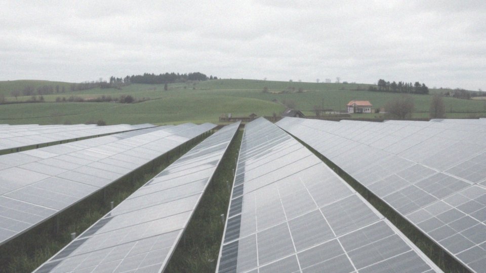 Jakie jest znaczenie PV w kontekście energii odnawialnej?