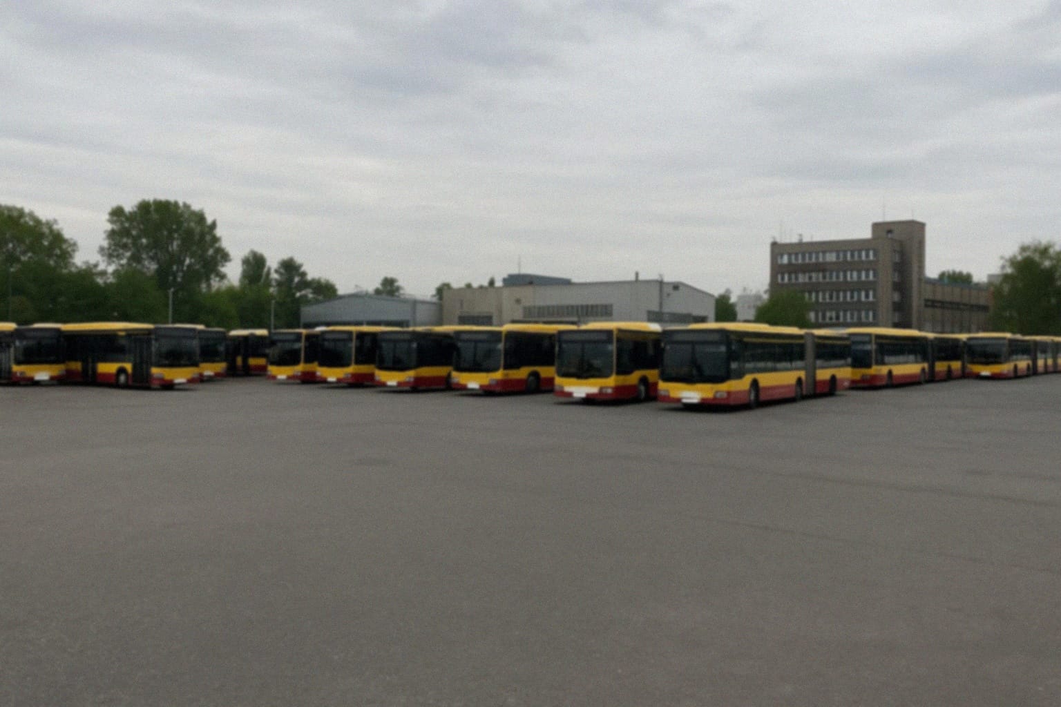 Zmiany w kursowaniu autobusów miejskich w Dniu Wszystkich Świętych